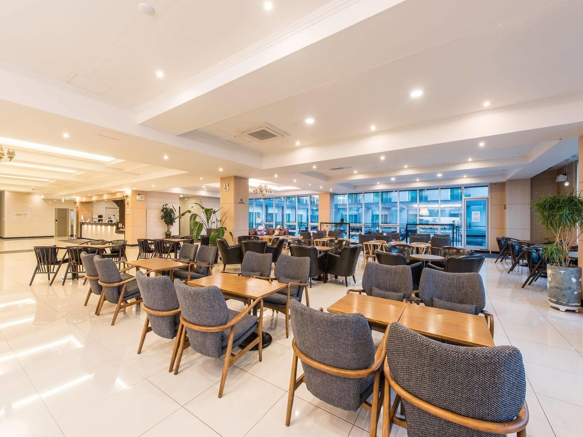 The Four Graces Resort Jeju Extérieur photo