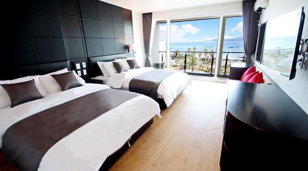 The Four Graces Resort Jeju Extérieur photo