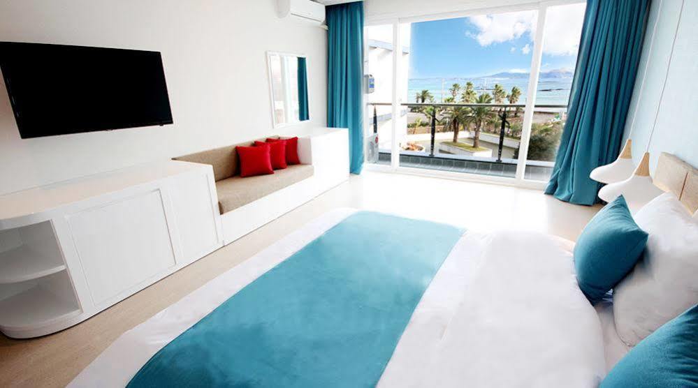 The Four Graces Resort Jeju Extérieur photo